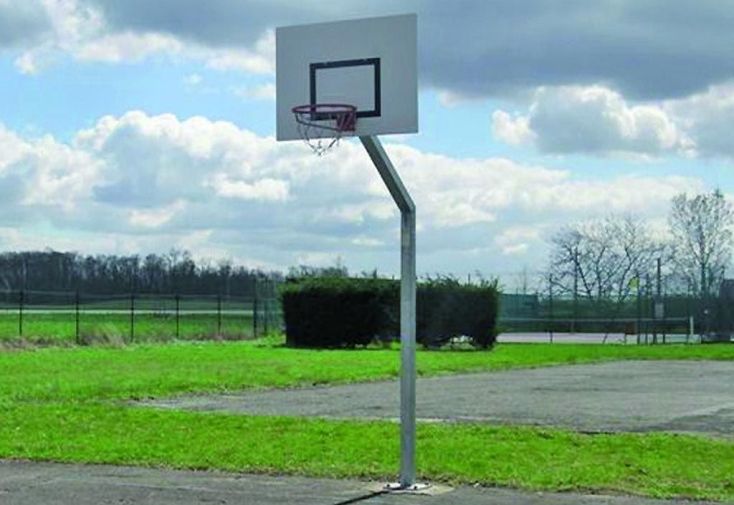 Panier de Basket sur Platine 2,60m de Hauteur