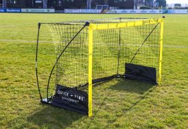 Sanlebi Cage et Mini But de Football Ensemble Jeux de Plein Air et Sport  Set Entrainement de Foot pour Enfants avec Boule Filet Pompe - 120 * 46 *